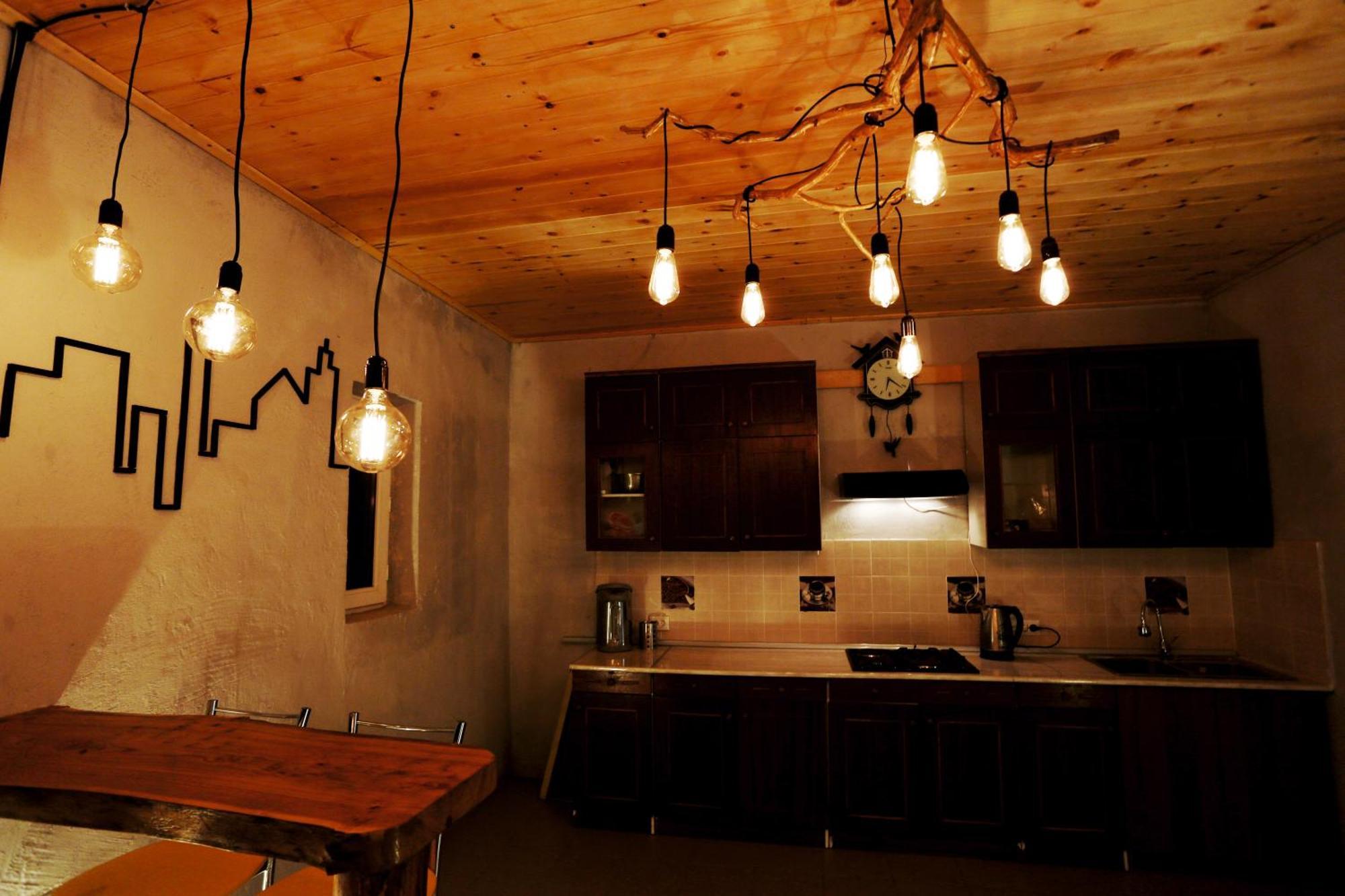 Auberge de jeunesse Interhouse Karakol Extérieur photo