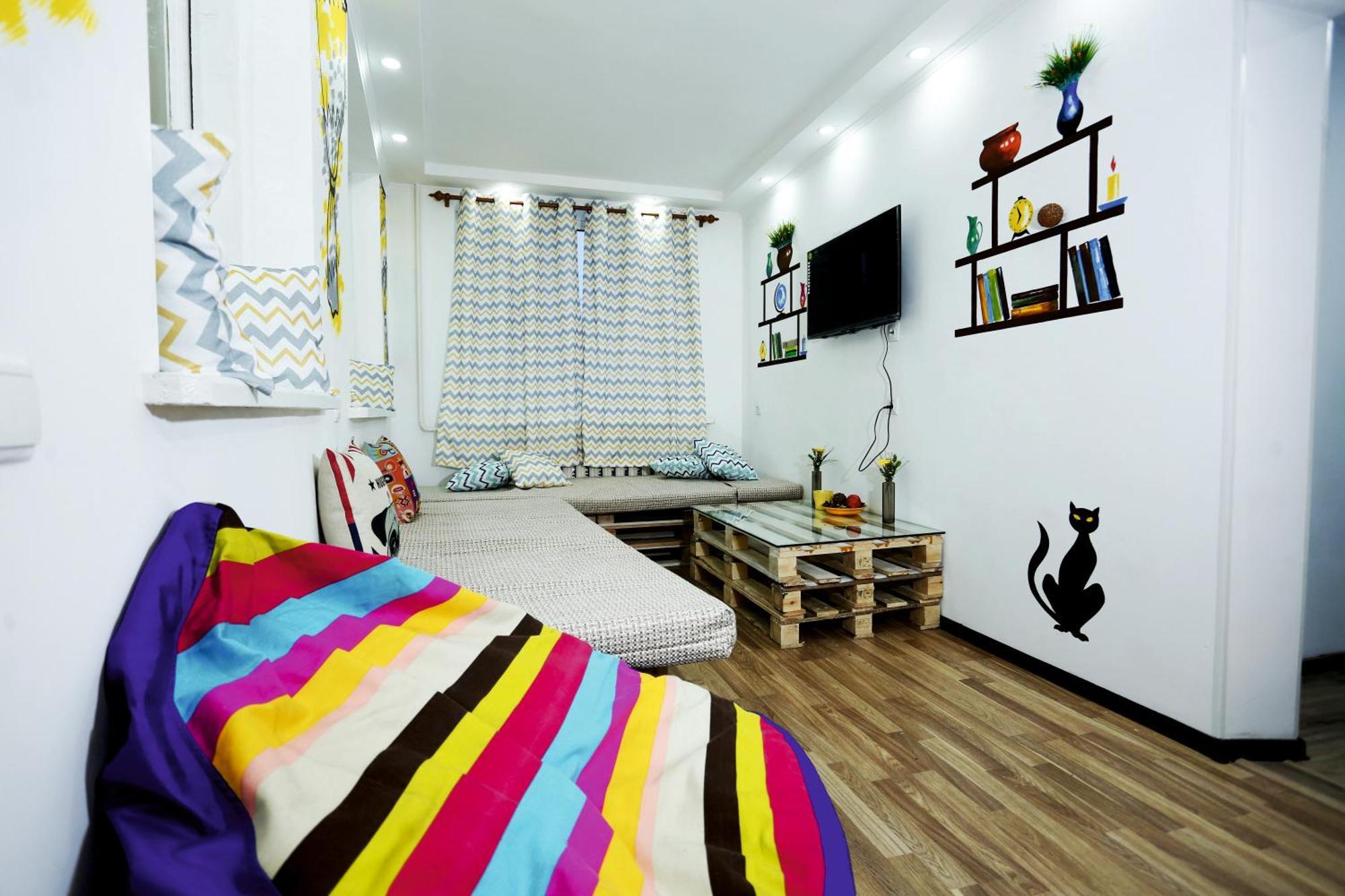 Auberge de jeunesse Interhouse Karakol Extérieur photo