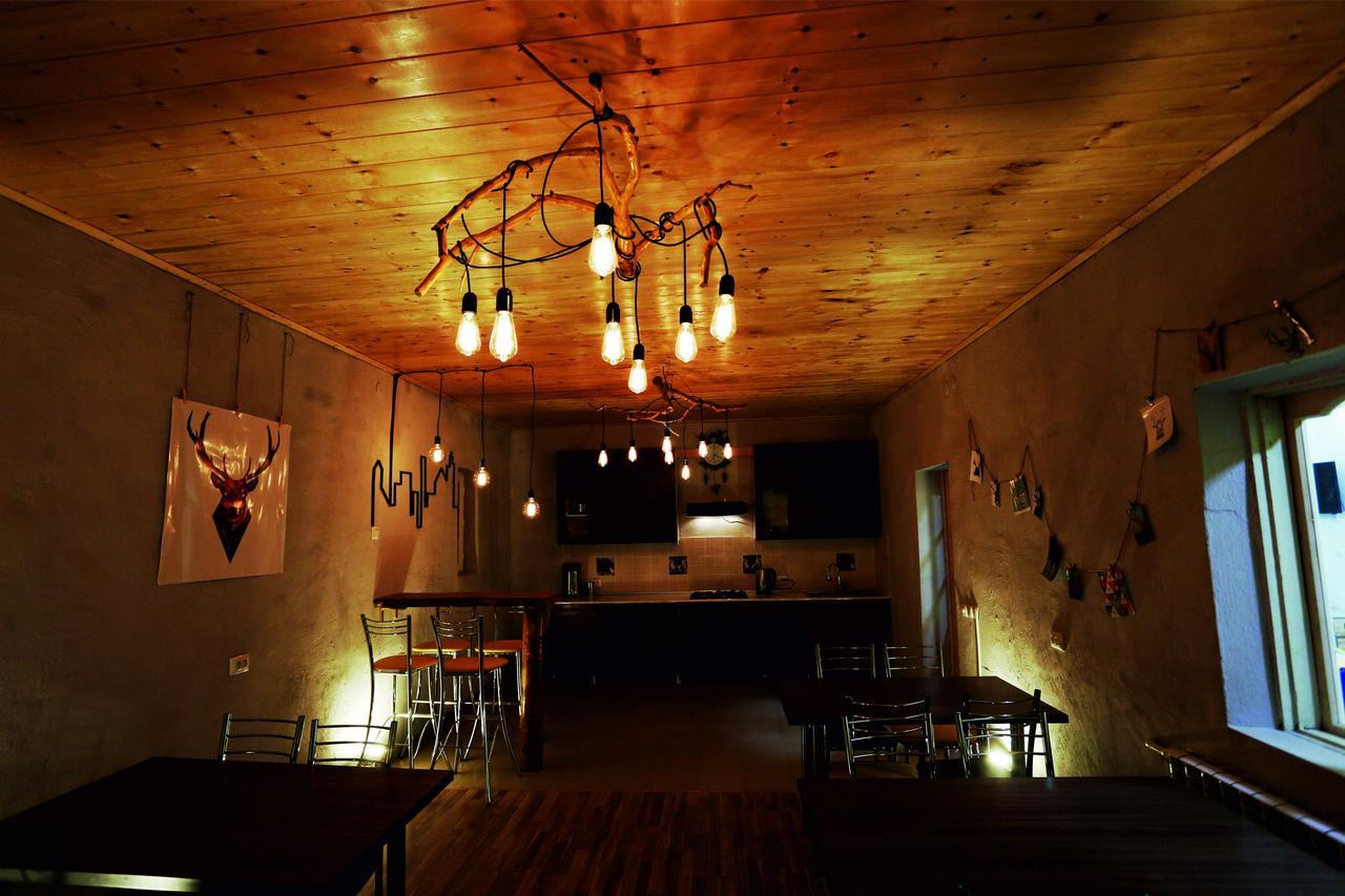 Auberge de jeunesse Interhouse Karakol Extérieur photo